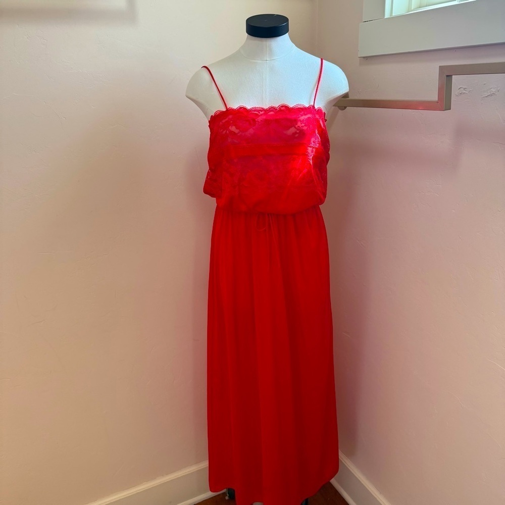 Vintage Deena Women's Red Lace Maxi Slip Nightgown Medium USA Made